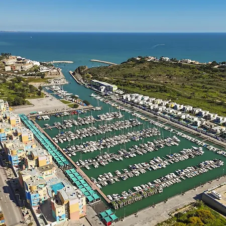 Apartamento Marina Orada With Pool - 900m From The Albufeira