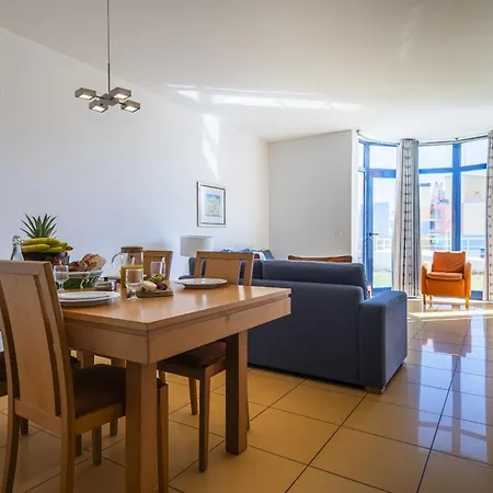 Marina Orada With Pool - 900m From The Albufeira