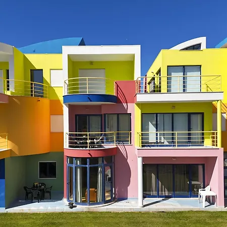 Апартаменты Marina Orada With Pool - 900m From The Албуфейра